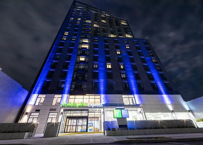 Familienhotel: Holiday Inn Express Long Island City E - New York By Ihg